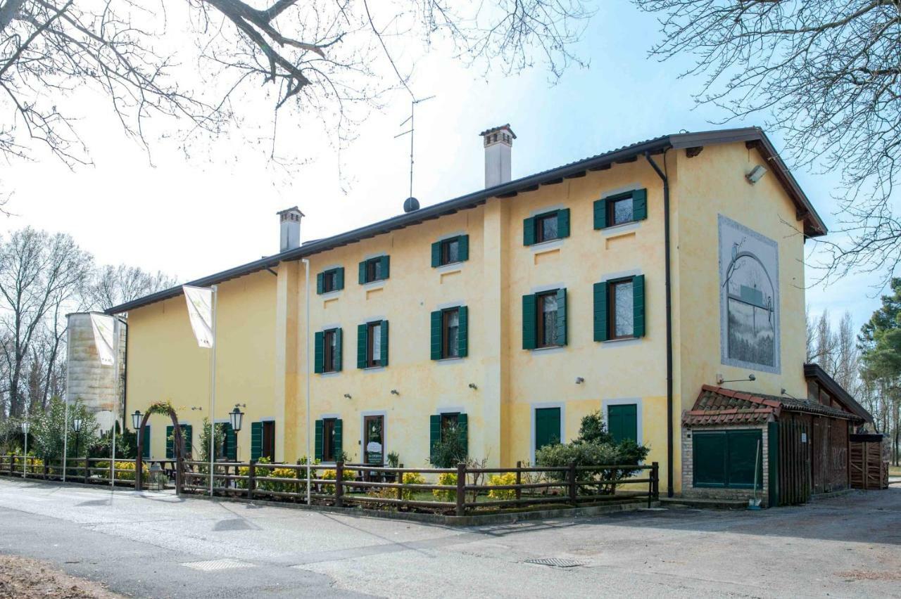 Riserva Alberoni Hotel Staranzano Exterior photo